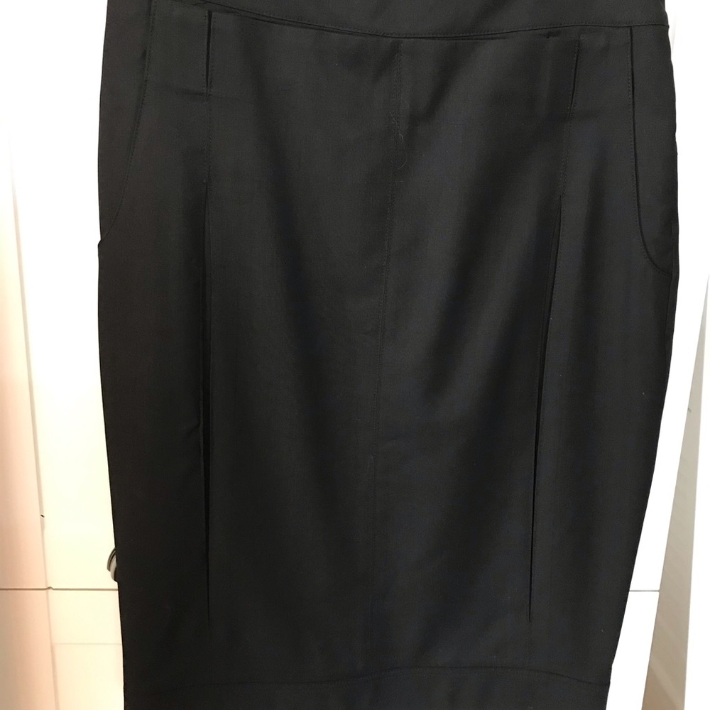 Black skirt